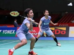 Greysia Polii / Apriani Rahayu Menumbangkan Juara Dunia Bulu Tangkis 2017