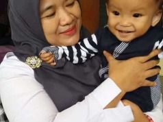 Kondisi Bocah Lemas Dieksploitasi Orang Tua yang Viral Kini Semakin Baik Kondisi Bocah Lemas Dieksploitasi Orang Tua yang Viral Kini Semakin Baik