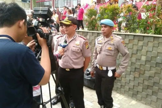 Amankan Perayaan Cap Go Meh, Polres Jakbar Kerahkan Personel Tim Pemburu Preman Amankan Perayaan Cap Go Meh, Polres Jakbar Kerahkan Personel Tim Pemburu Preman
