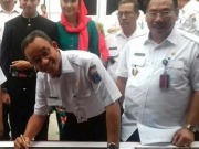 Gubernur Anies Baswedan Resmikan 5 Kantor Kelurahan di Jakarta Barat Gubernur Anies Baswedan Resmikan 5 Kantor Kelurahan di Jakarta Barat