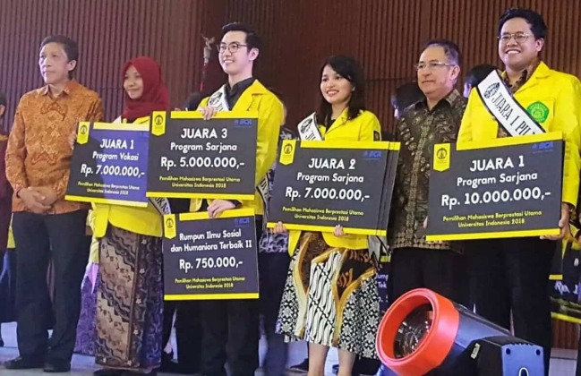 Angga Wiratama Lokeswara Juara 1 Mapres Utama  UI 2018