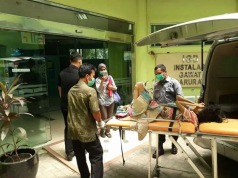 Tak Terurus Keluarga, Orang Gangguan Jiwa Diselamatkan Petugas Tak Terurus Keluarga, Orang Gangguan Jiwa Diselamatkan Petugas