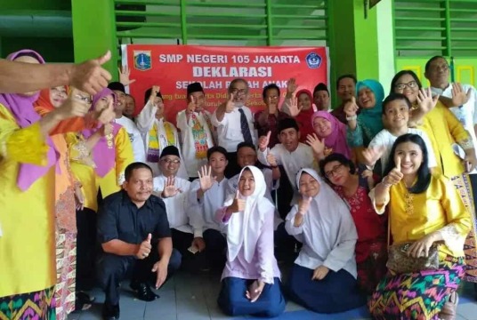 Komnas Perlindungan Anak Bersama SMPN 105 Deklarsikan Sekolah Ramah Anak