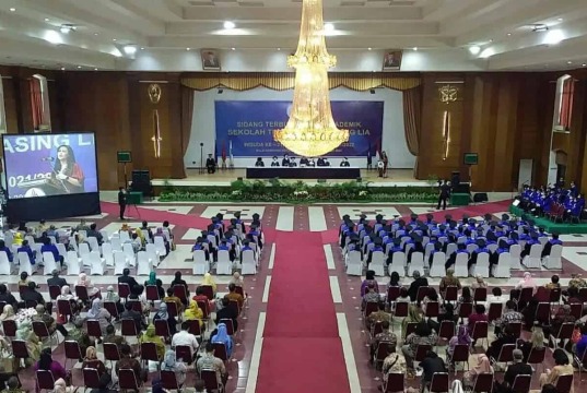 Wisuda Ke-21, STBA LIA Jakarta Berproses Menjadi Universitas LIA