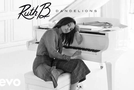 Lirik Lagu Dandelions - Ruth B