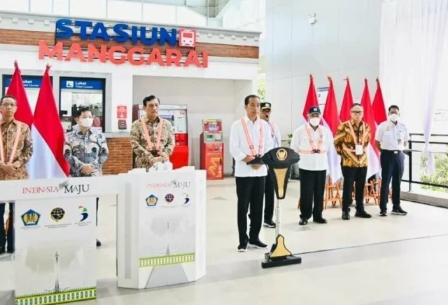 Jokowi Targetkan Pembangunan Tahap 2 Stasiun Manggarai Selesai 2024 - 2025